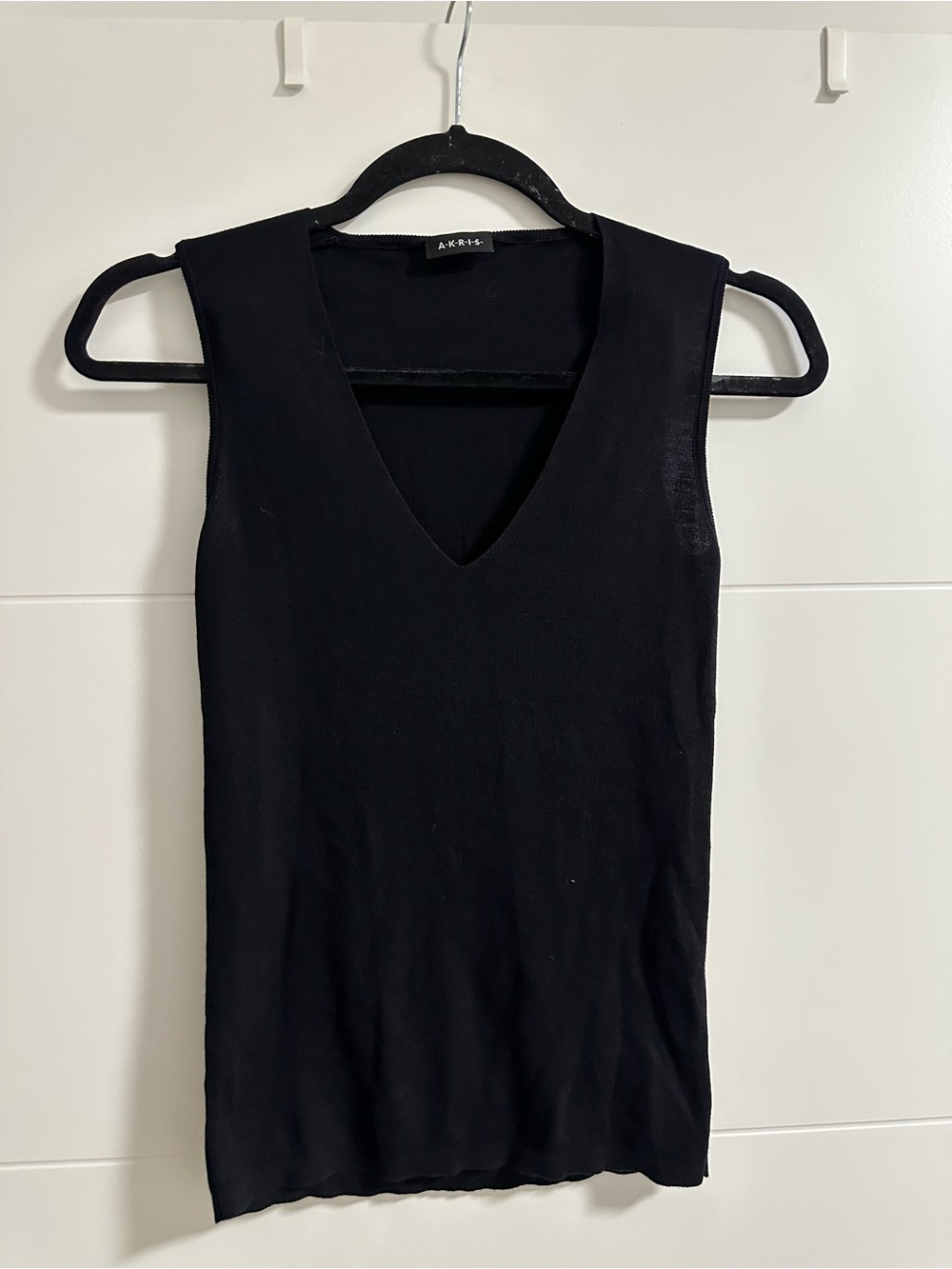 Akris Sleeveless Silk and Cotton Top - Picture 2 of 3